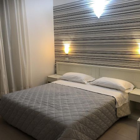 Hotel Stella Polare Rimini Exterior photo