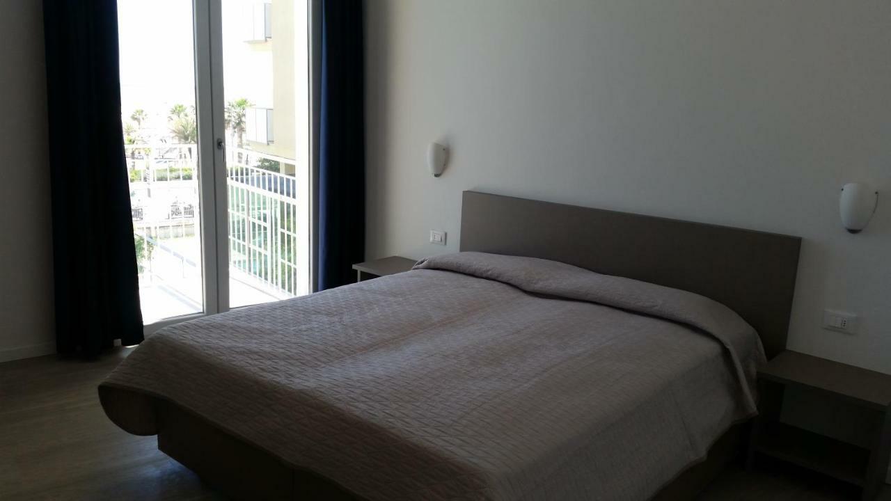 Hotel Stella Polare Rimini Exterior photo