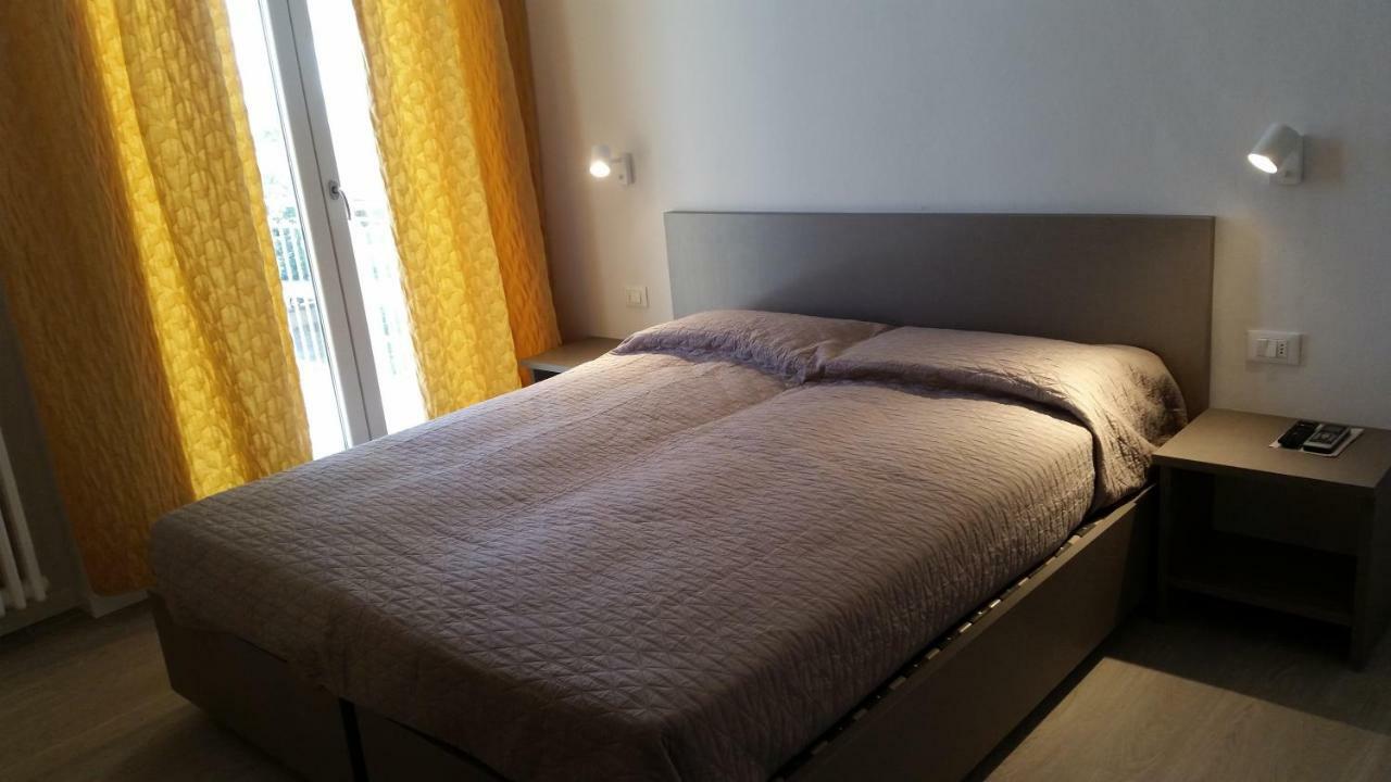 Hotel Stella Polare Rimini Exterior photo